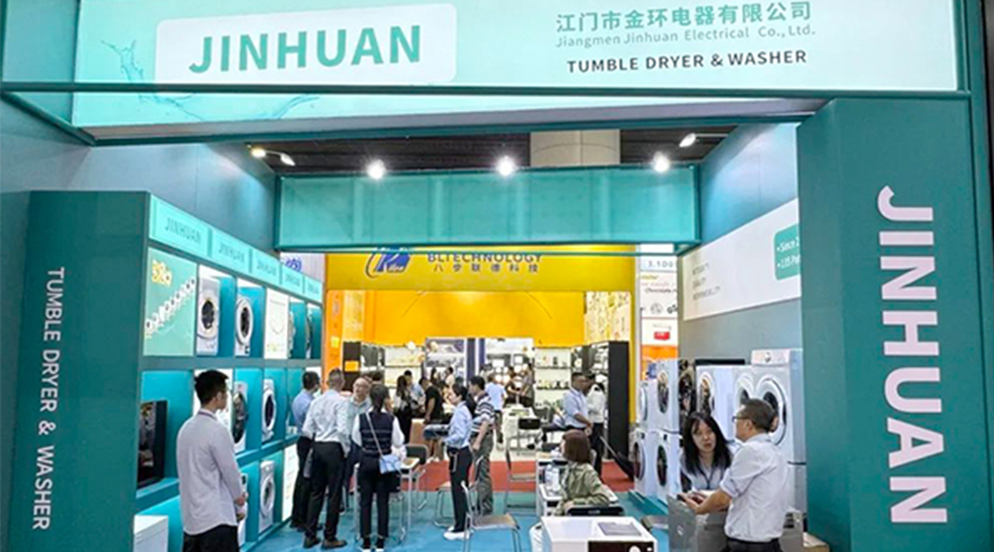 廣交會(huì)第一天！金環(huán)電器吸引世界各地客戶(hù)駐足參觀交流